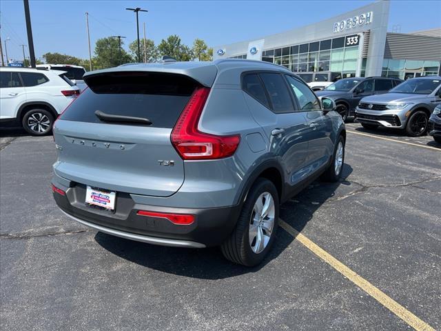 used 2021 Volvo XC40 car, priced at $23,798