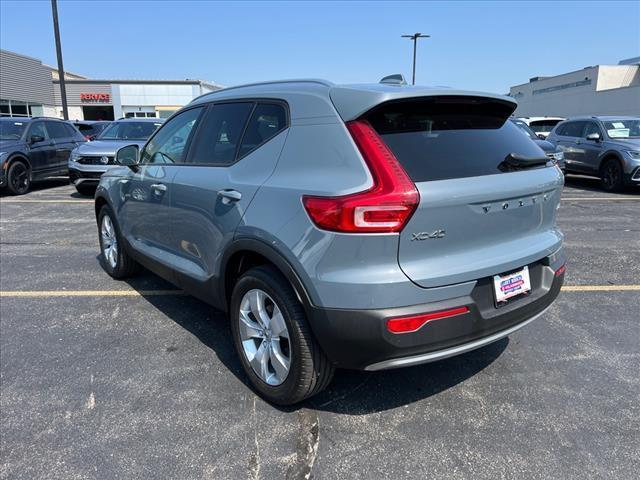 used 2021 Volvo XC40 car, priced at $23,798