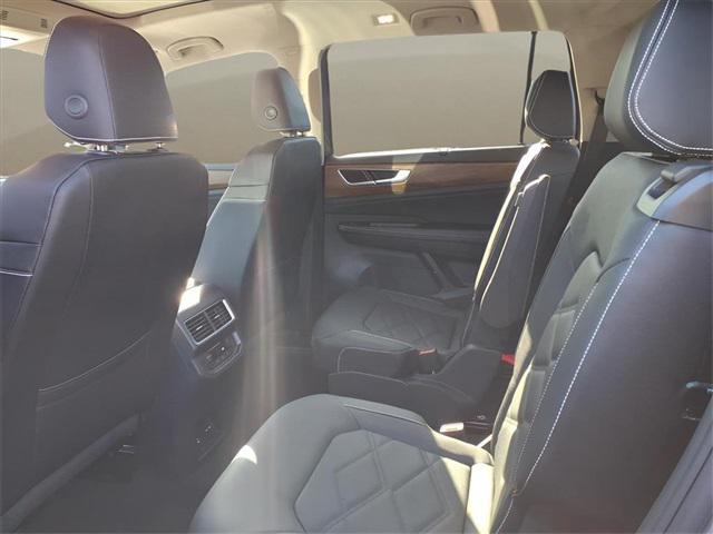 new 2026 Volkswagen Atlas car, priced at $47,418