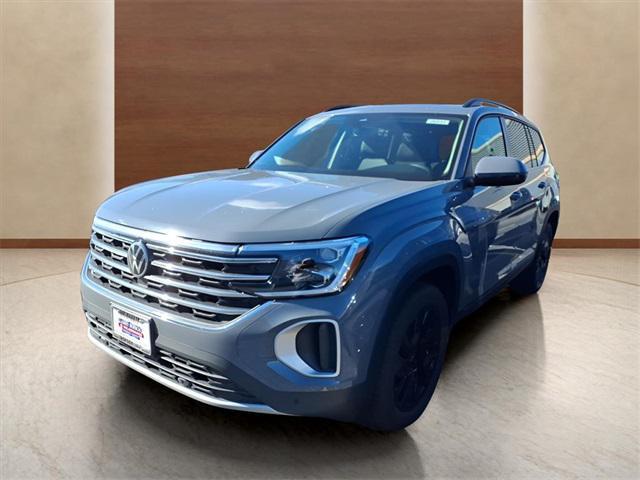 new 2026 Volkswagen Atlas car, priced at $47,418