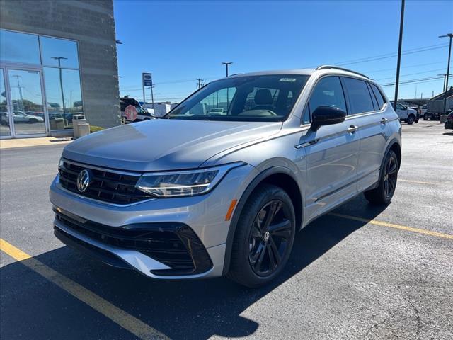 new 2024 Volkswagen Tiguan car, priced at $32,979