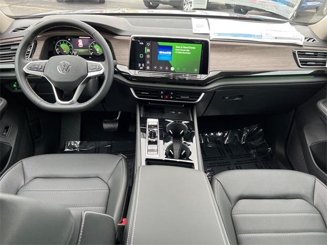 new 2025 Volkswagen Atlas car, priced at $46,009