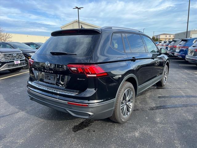 new 2024 Volkswagen Tiguan car, priced at $31,335