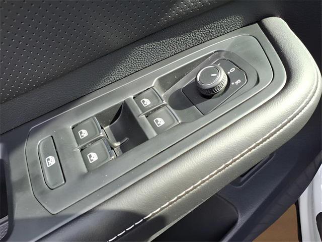 new 2026 Volkswagen Atlas car, priced at $46,808