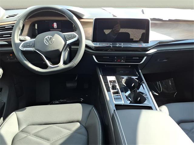 new 2026 Volkswagen Atlas car, priced at $46,808