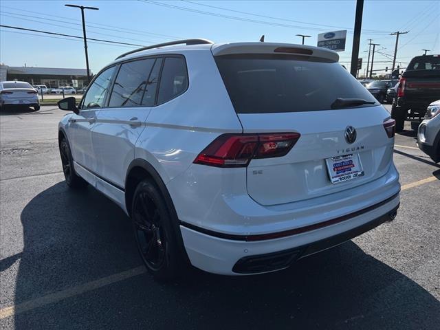 new 2024 Volkswagen Tiguan car, priced at $33,358