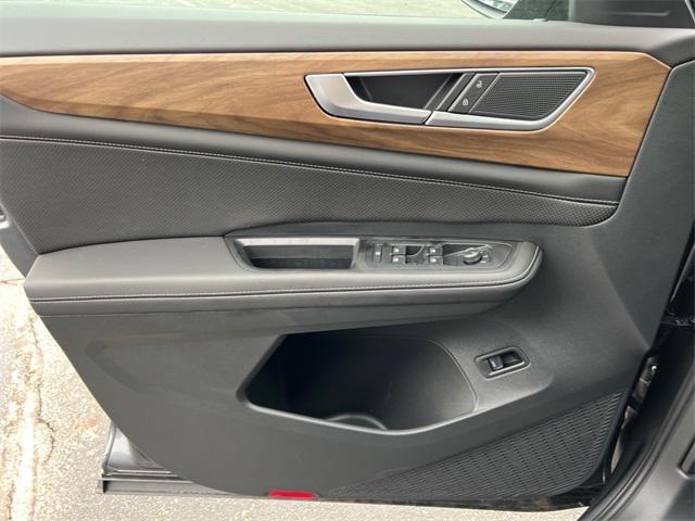 new 2025 Volkswagen Atlas car, priced at $42,463