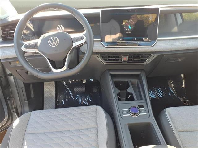 new 2025 Volkswagen Tiguan car, priced at $30,353