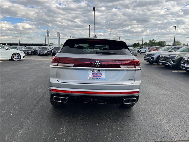 new 2024 Volkswagen Atlas Cross Sport car, priced at $43,742