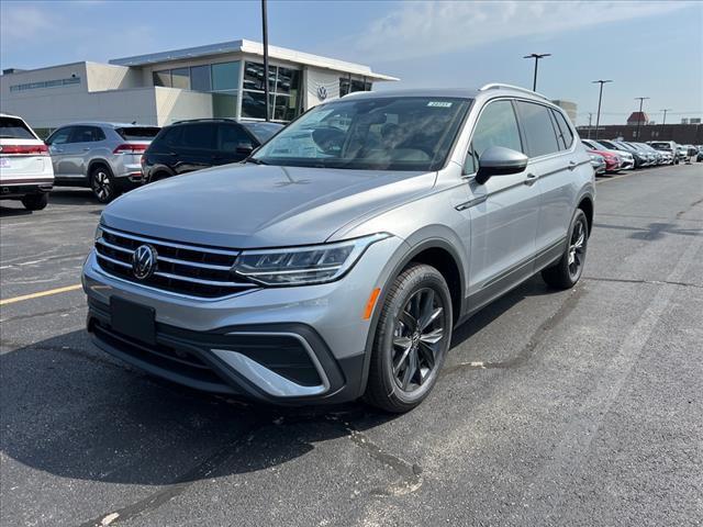 new 2024 Volkswagen Tiguan car, priced at $31,107