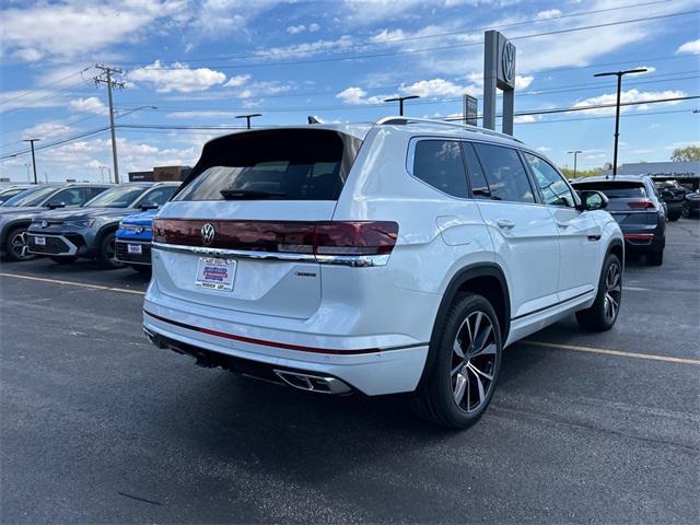 new 2025 Volkswagen Atlas car, priced at $52,348