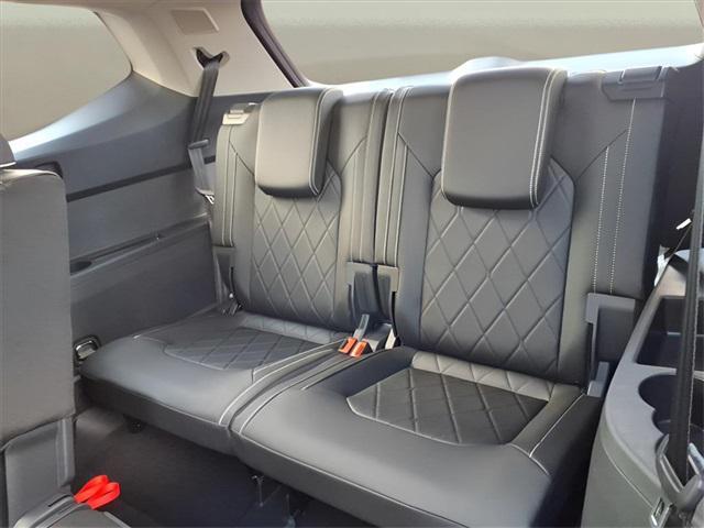 new 2026 Volkswagen Atlas car, priced at $53,542