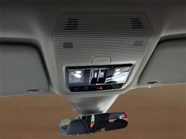 new 2026 Volkswagen Atlas car, priced at $53,542