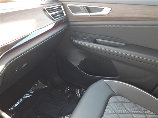 new 2026 Volkswagen Atlas car, priced at $53,542