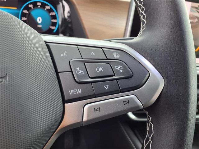 new 2025 Volkswagen Atlas car, priced at $41,106