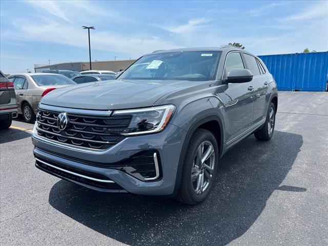 new 2024 Volkswagen Atlas Cross Sport car, priced at $44,266