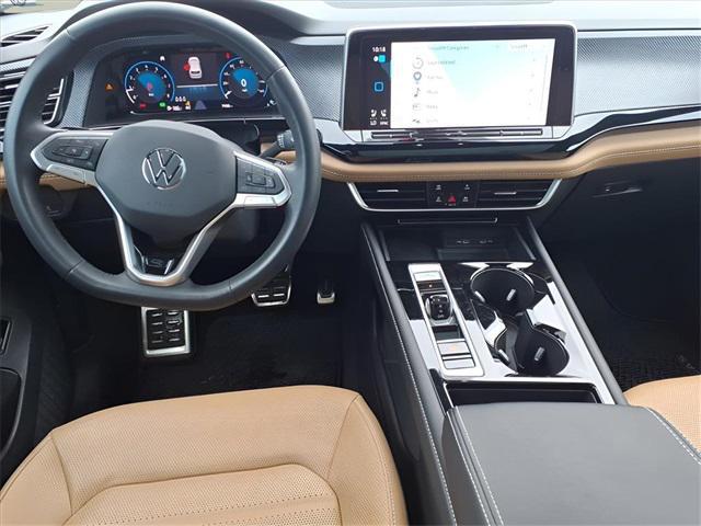 used 2024 Volkswagen Atlas Cross Sport car, priced at $40,400