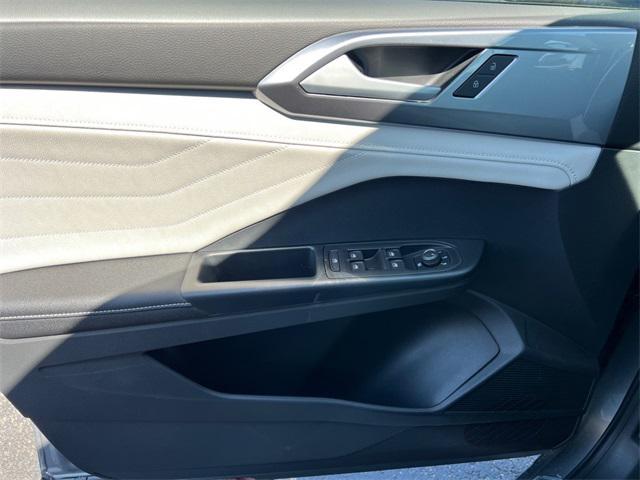new 2025 Volkswagen Taos car, priced at $36,214