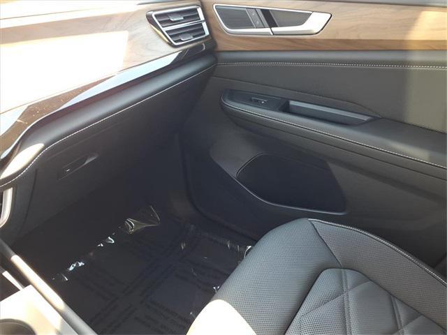 new 2026 Volkswagen Atlas car, priced at $40,700