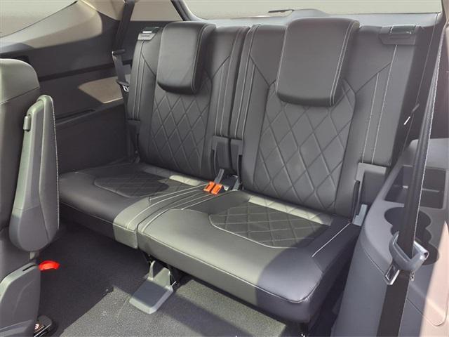 new 2025 Volkswagen Atlas car, priced at $47,888