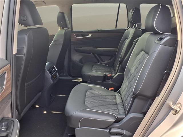 new 2025 Volkswagen Atlas car, priced at $47,888