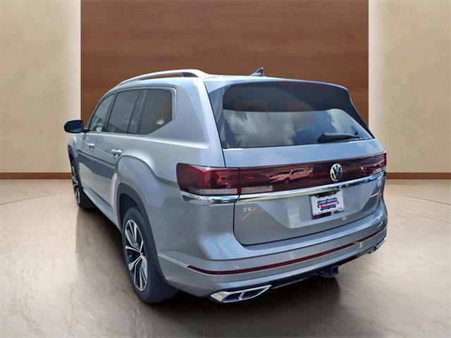 new 2025 Volkswagen Atlas car, priced at $47,888