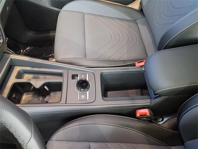 new 2025 Volkswagen Tiguan car, priced at $37,925