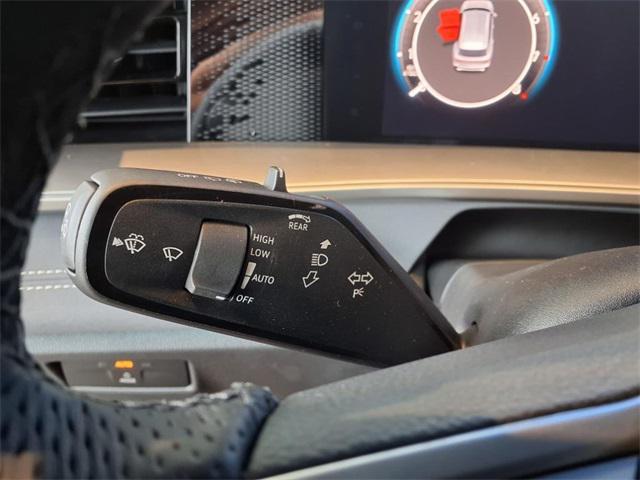 new 2025 Volkswagen Tiguan car, priced at $37,925