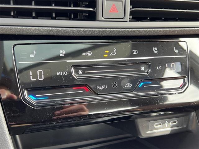 new 2025 Volkswagen Jetta car, priced at $30,157
