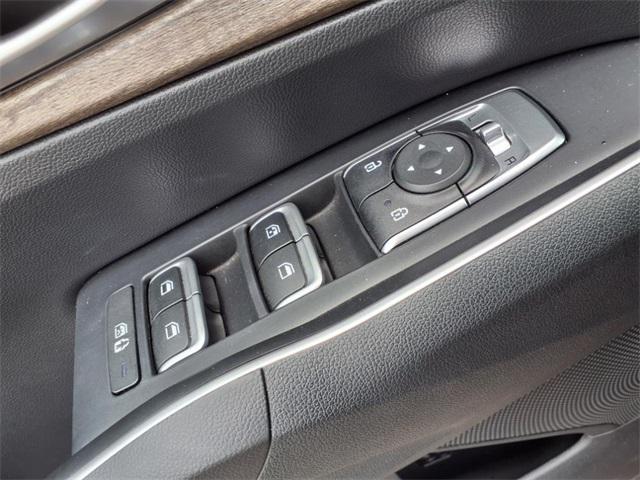 used 2022 Kia Sorento car, priced at $27,900