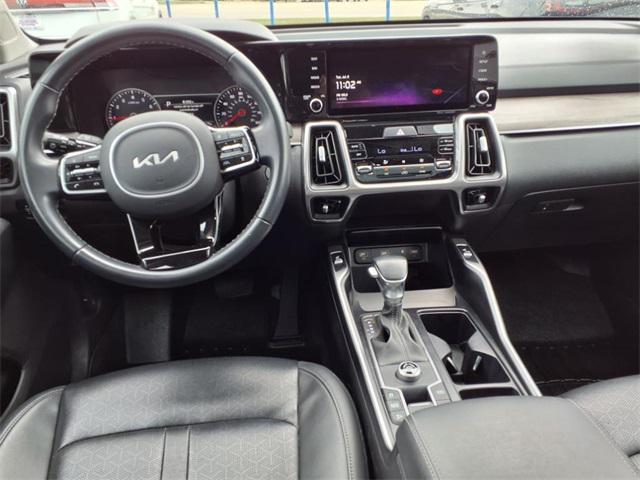 used 2022 Kia Sorento car, priced at $27,900