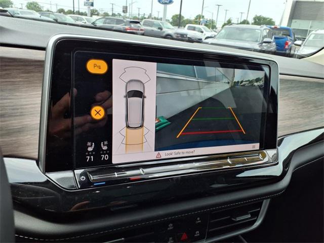 used 2025 Volkswagen Atlas car, priced at $46,800