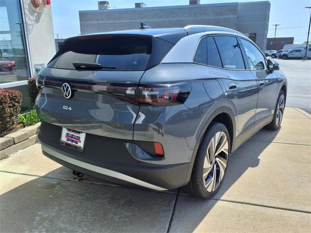 new 2025 Volkswagen ID.4 car, priced at $52,528