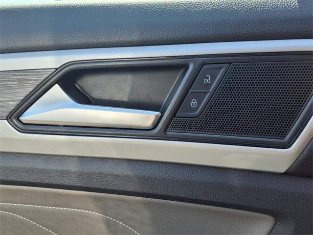 used 2022 Volkswagen Atlas Cross Sport car, priced at $28,700