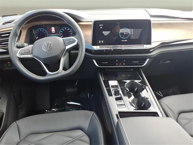 new 2026 Volkswagen Atlas car, priced at $45,927