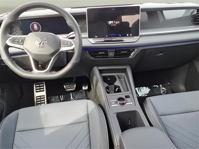 new 2025 Volkswagen Tiguan car, priced at $36,998