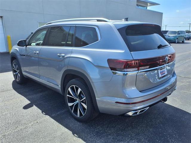 new 2025 Volkswagen Atlas car, priced at $50,836