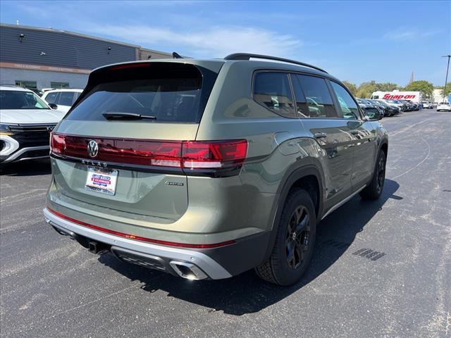 new 2024 Volkswagen Atlas car, priced at $41,424