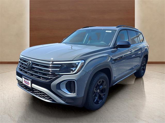 new 2025 Volkswagen Atlas car, priced at $43,764