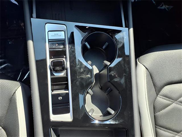 new 2025 Volkswagen Atlas car, priced at $43,764