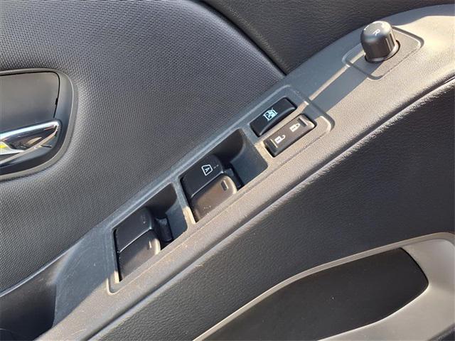 used 2022 Nissan Frontier car, priced at $26,300
