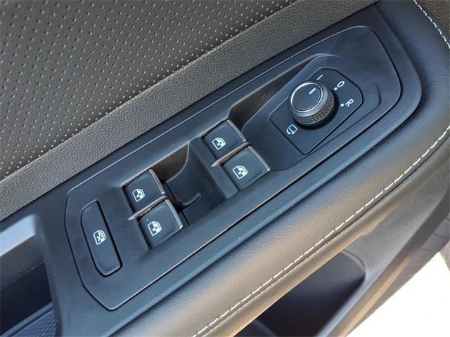 new 2026 Volkswagen Atlas car, priced at $54,118