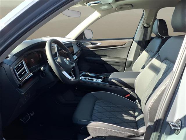 new 2026 Volkswagen Atlas car, priced at $54,118