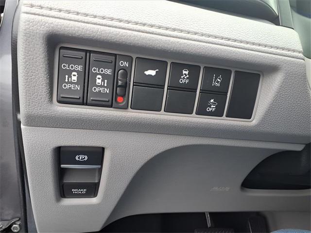 used 2019 Honda Odyssey car, priced at $23,900