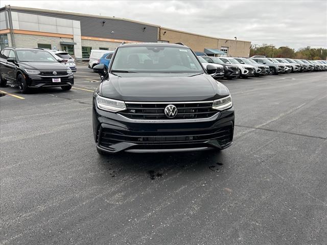 new 2024 Volkswagen Tiguan car, priced at $33,479