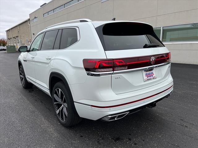 new 2025 Volkswagen Atlas car, priced at $52,675