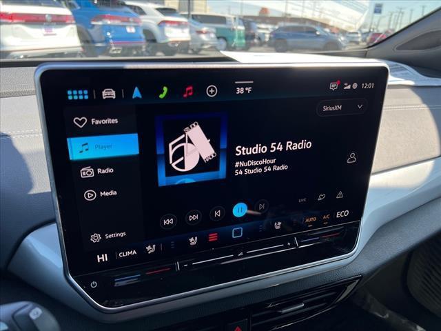 new 2025 Volkswagen ID.4 car, priced at $49,432