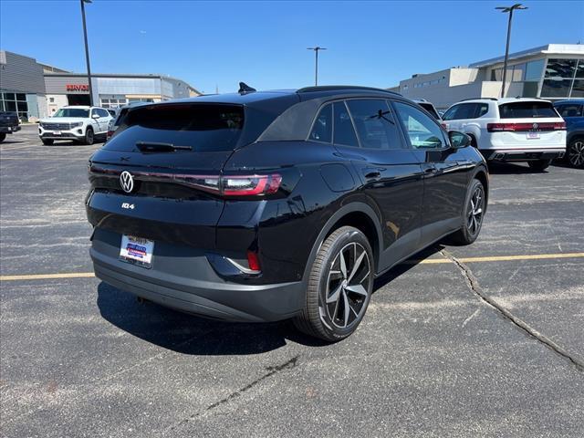 new 2025 Volkswagen ID.4 car, priced at $49,432
