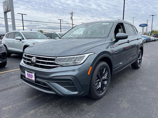 new 2024 Volkswagen Tiguan car, priced at $31,107