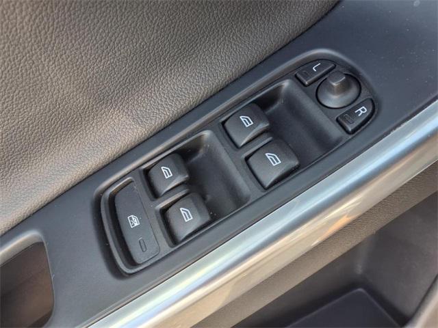 used 2016 Volvo XC60 car, priced at $9,300